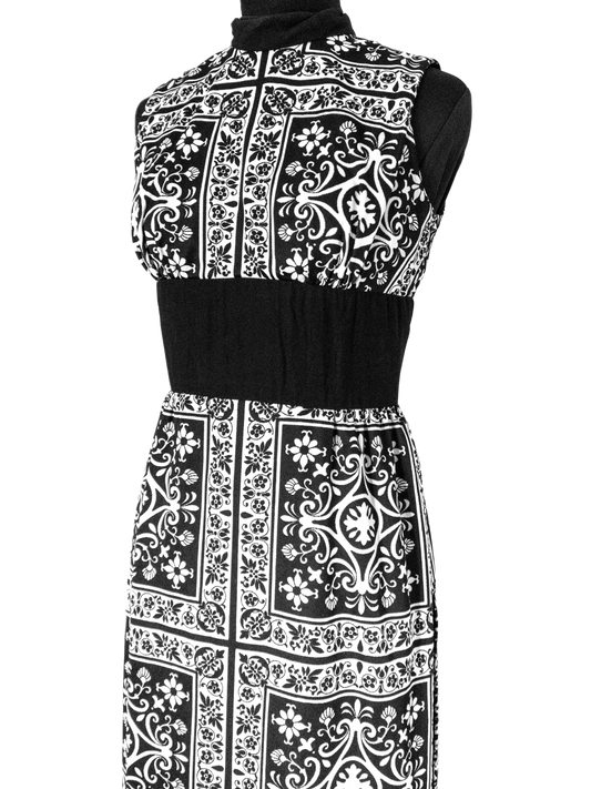 Op Art Oracle: 1970s Monochrome Maxi Dress
