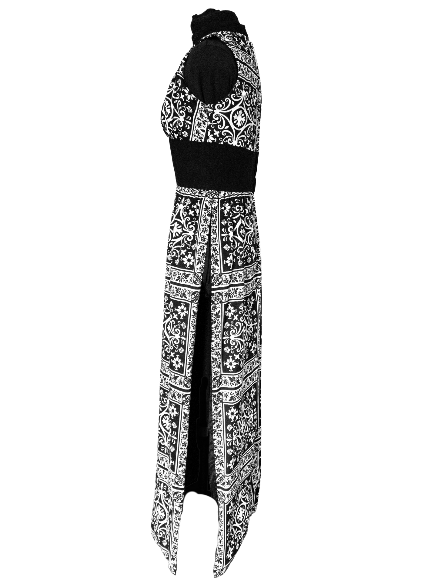 Op Art Oracle: 1970s Monochrome Maxi Dress