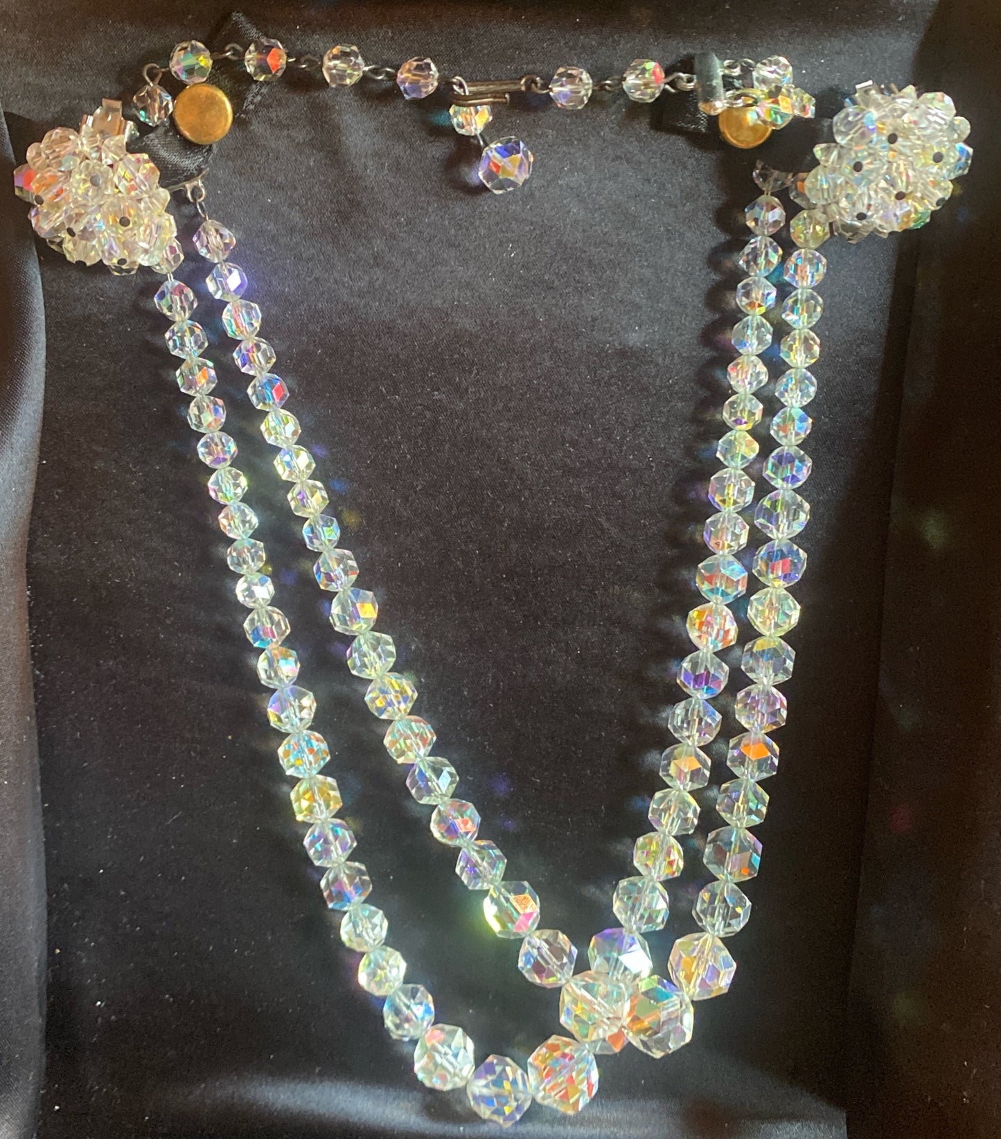 VINTAGE FACETED AURORA BOREALIS COCKTAIL JEWLERY SET