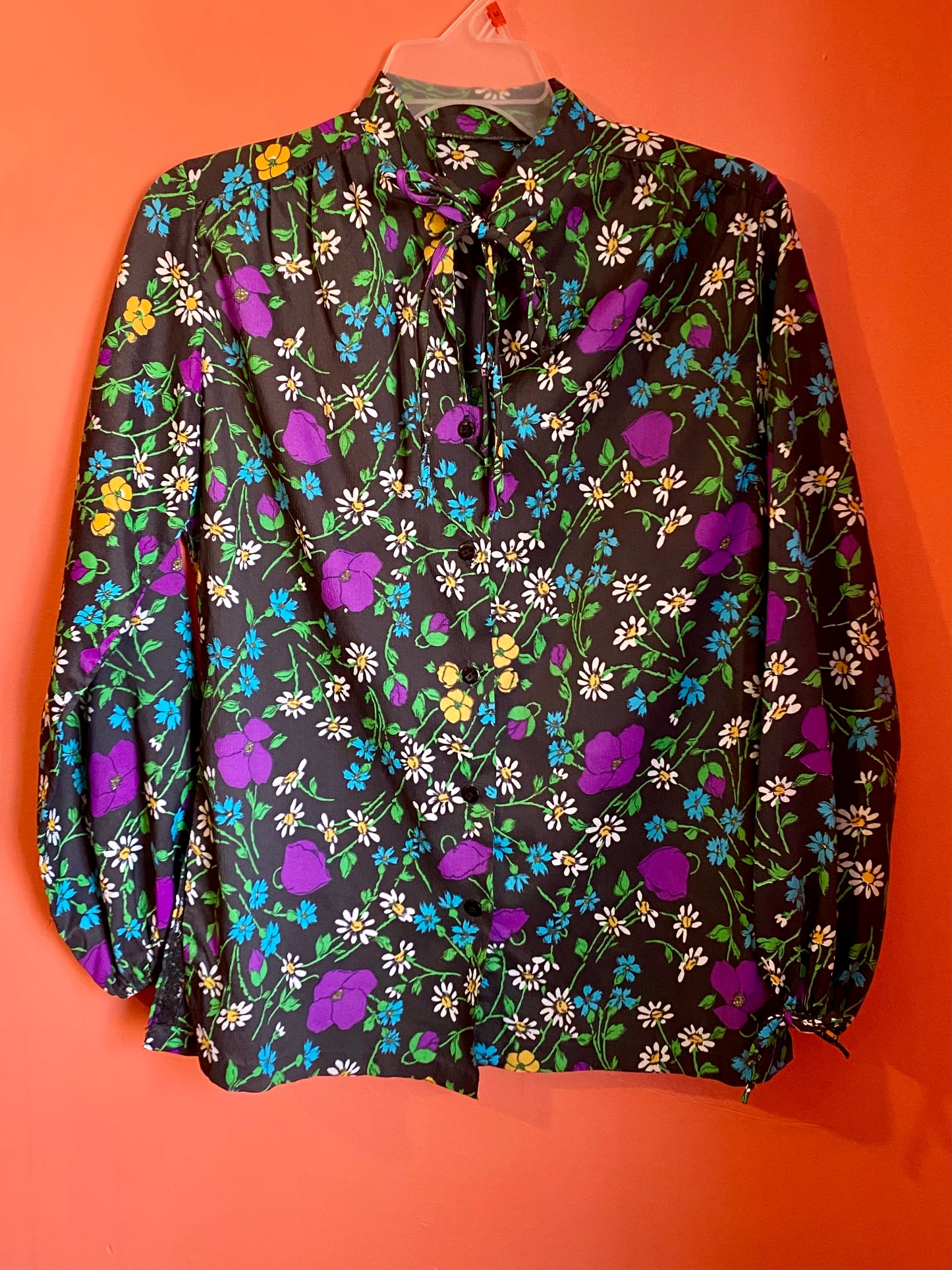 VINTAGE HIPPIE DIPPY TRIPPY BLOUSE