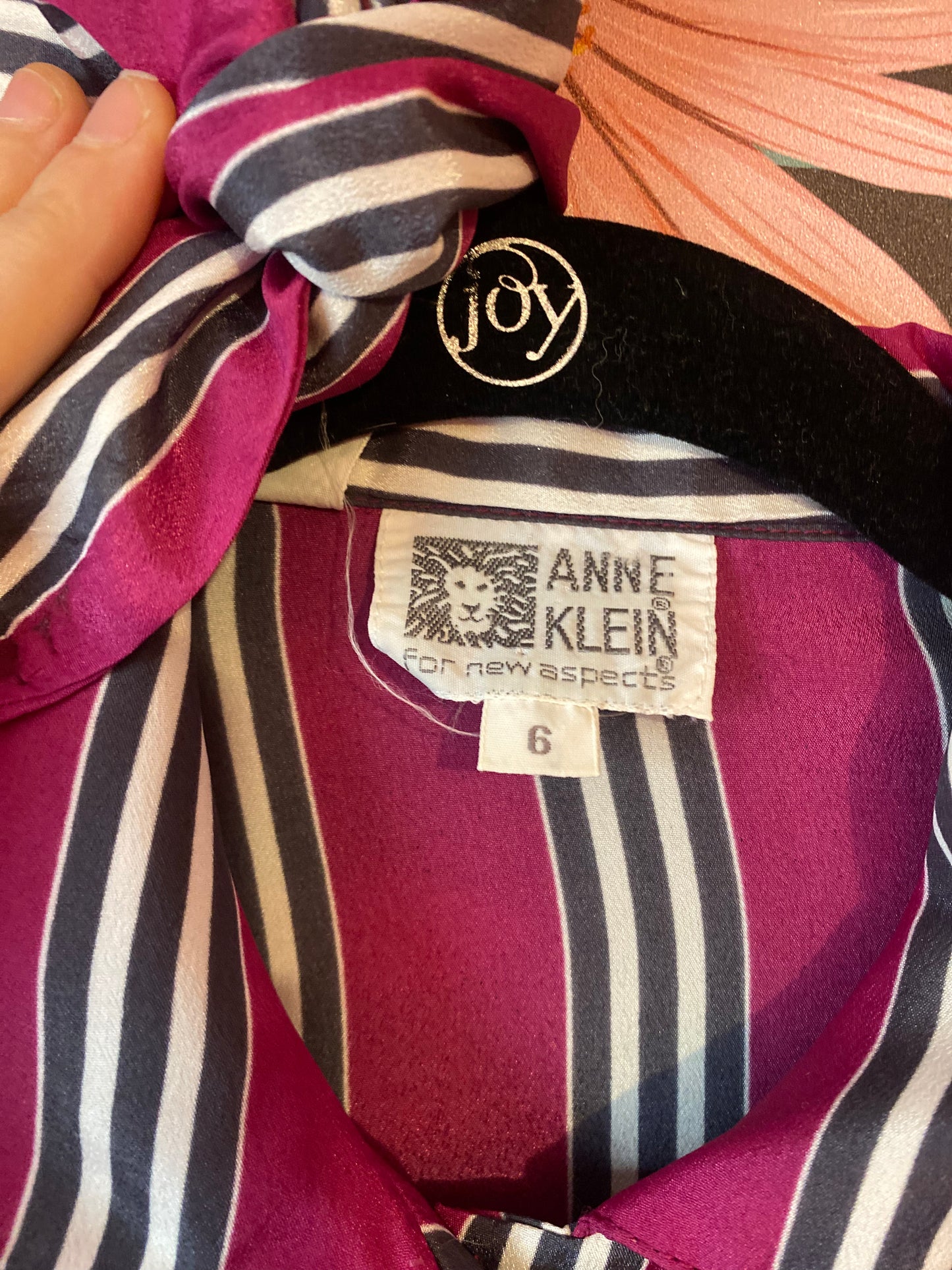 VINTAGE MAGENTA STRIPED BLOUSE