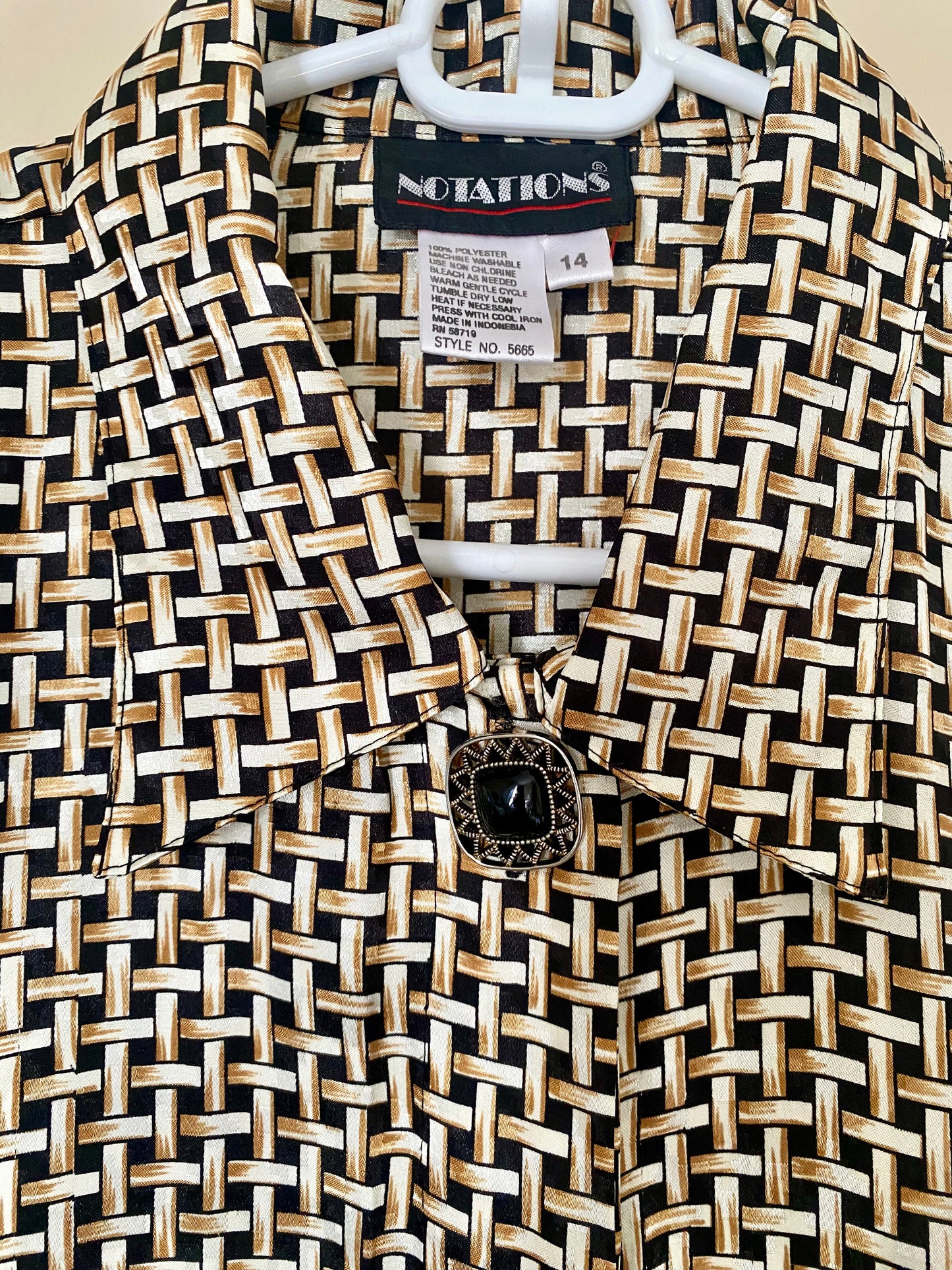 VINTAGE BLACK AND TAN BASKET WEAVE BLOUSE