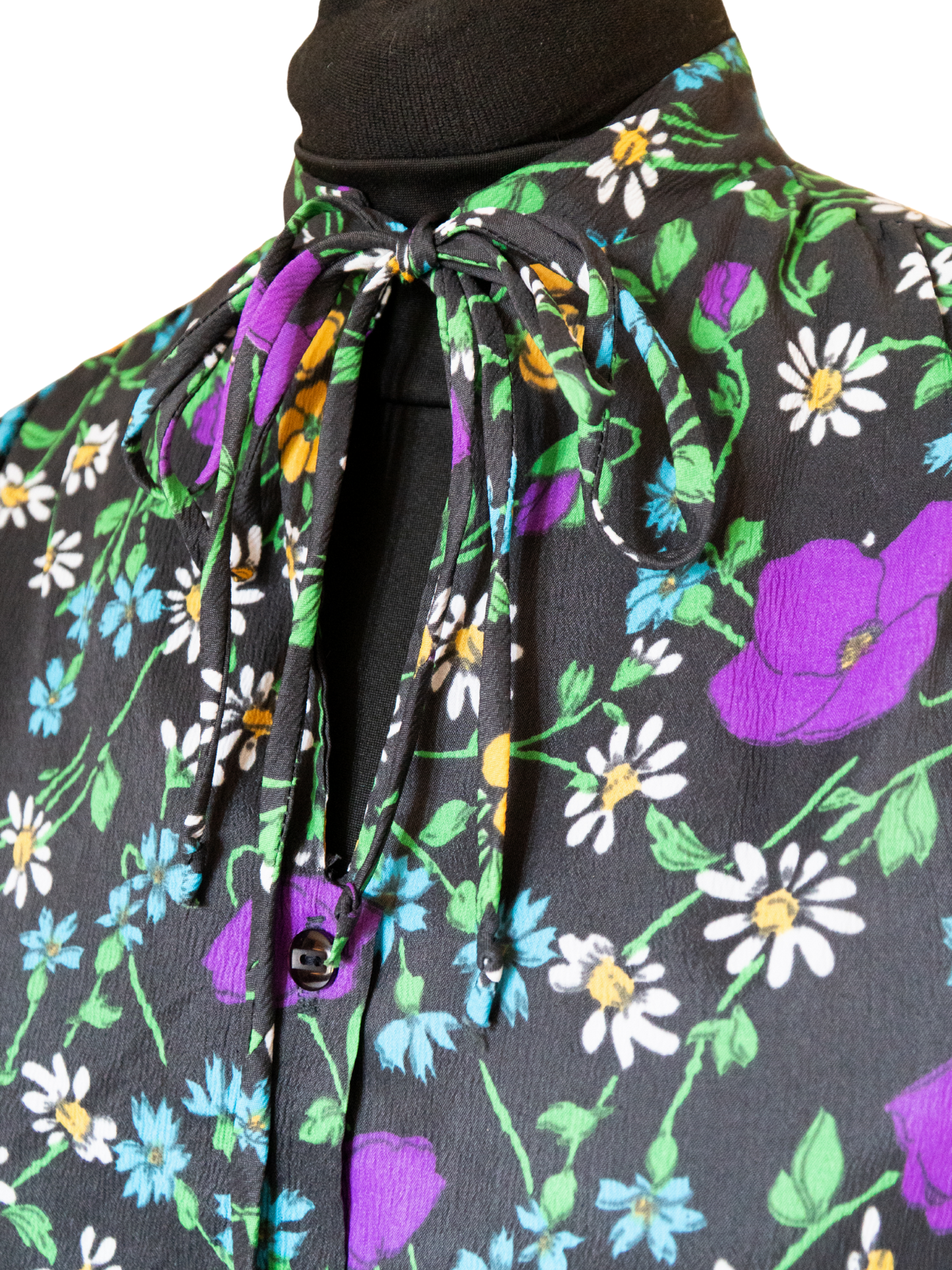 Hippie Dippy Trippy: 1970s Floral Daydream Blouse
