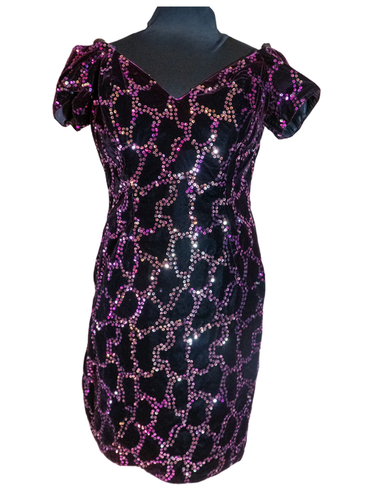 Ame-thirst trap: Velvet Sequin Mini Dress